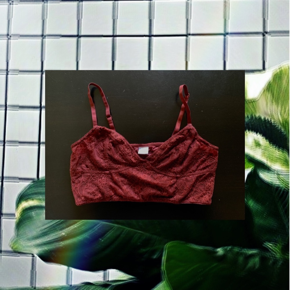 trendy maroon lacy bralette
